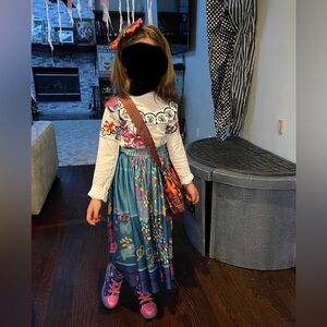 Encanto Mirabile Costume 6T